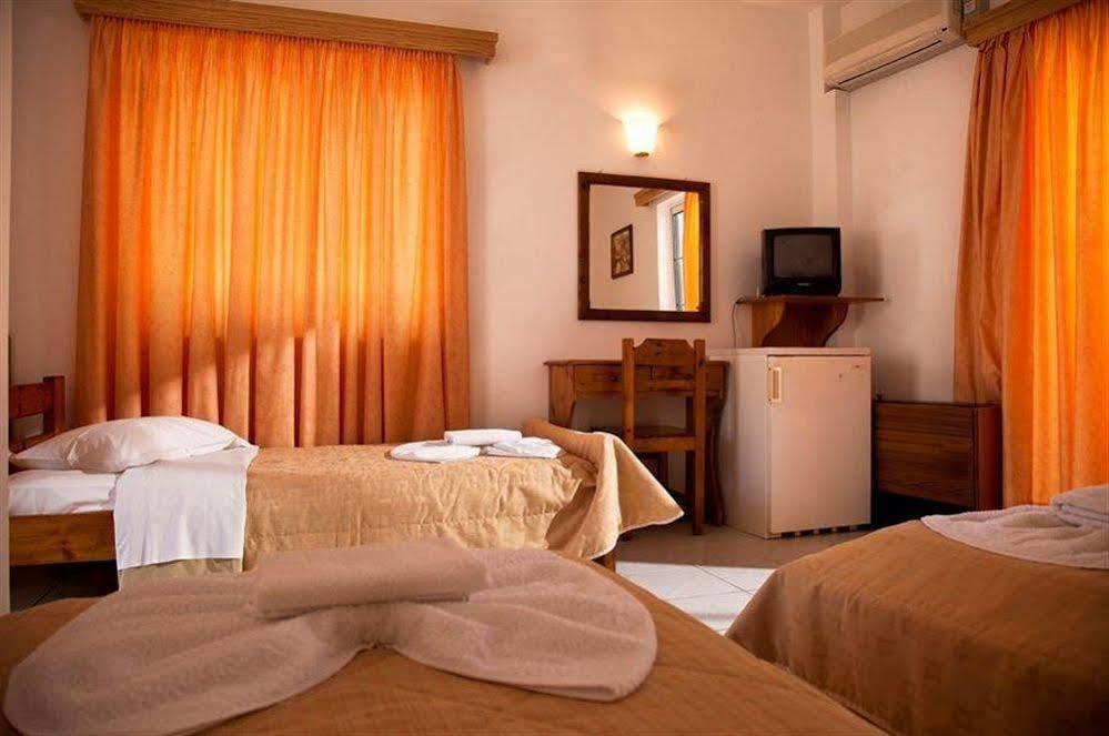 Filoxenia Hotel Monemvasía Екстериор снимка